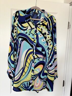 Fashion Nova Blue Multi-Color Abstract Button-Down Shirt